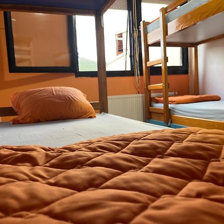Blue Orange Lake Hostel โอครีด ภายนอก รูปภาพ